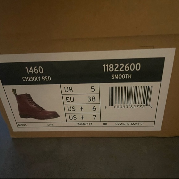 Authentic 1460 Dr. Martens - Picture 2 of 5